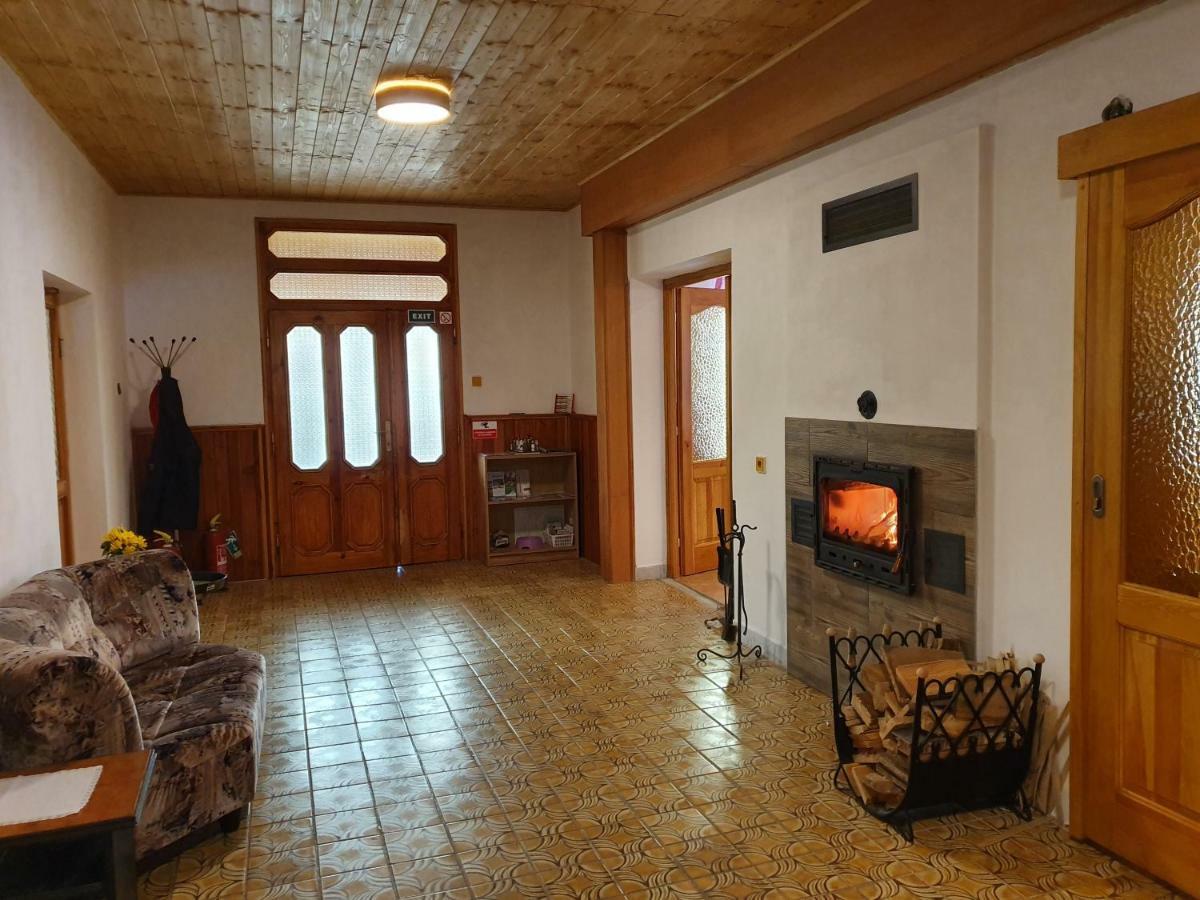 Rs Bernov Zatisi Otel Nejdek Dış mekan fotoğraf