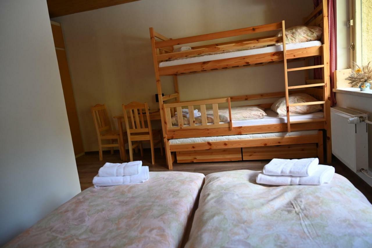 Rs Bernov Zatisi Otel Nejdek Dış mekan fotoğraf